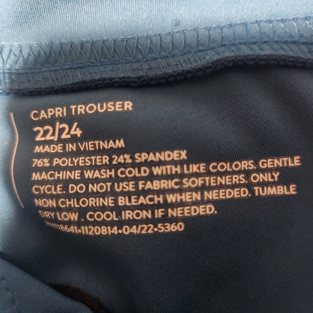 LIVI 22/24 BLUE CAPRI BY LANE BRYAN. - Picture 9 of 9